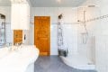 133 m� Familiengl�ck: Einfamilienhaus mit Garten, Hof & Garage