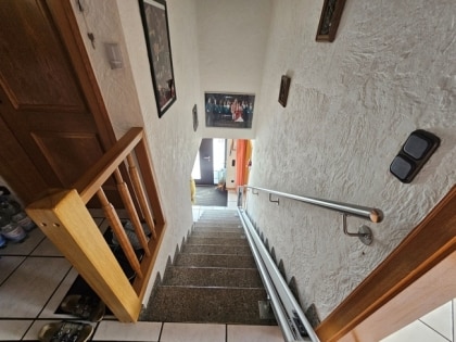 2-Familienhaus mit Einliegerwohnung mit unverbaubarem Weitblick