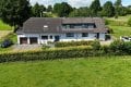 2-Familienhaus mit Einliegerwohnung mit unverbaubarem Weitblick