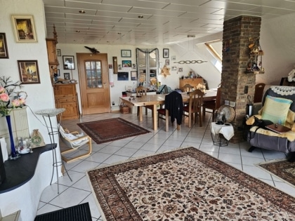 2-Familienhaus mit Einliegerwohnung mit unverbaubarem Weitblick
