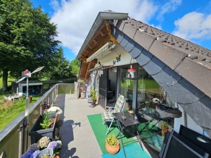 2-Familienhaus mit Einliegerwohnung mit unverbaubarem Weitblick