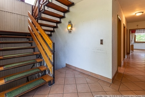 Aussicht in erhhter Lage: Einfamilienhaus mit Einliegerwohnung Nhe Nrburgring