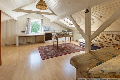 Aussicht in erhhter Lage: Einfamilienhaus mit Einliegerwohnung Nhe Nrburgring