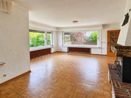 Bad M�nstereifel - gro�z�giges Wohnhaus mit 3 freiwerdenden Wohneinheiten mit Fernsicht in Bestlage