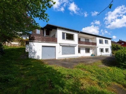 Bad M�nstereifel - gro�z�giges Wohnhaus mit 3 freiwerdenden Wohneinheiten mit Fernsicht in Bestlage