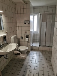 Beliebtes Hotel-Restaurant (33 Betten) in zentraler Lage in der Vulkaneifel (Mietkauf m�glich)