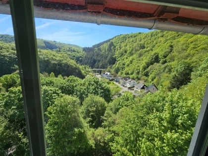 Besondere Immobilie: Das Schweizerhaus in einmalige Alleinlage mit Weitblick