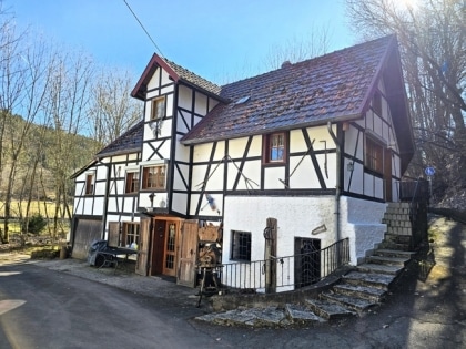 Besondere Immobilie! Ehemalige Wasserm�hle, ruhig gelegen am Rande von Hellenthal