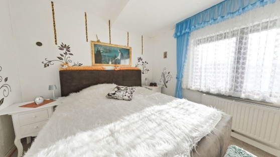 Charmantes Einfamilienhaus f�r Singles oder Paare in Ettringen