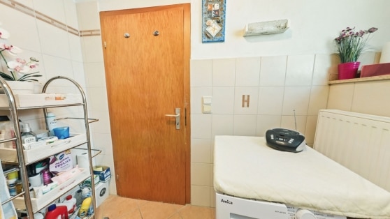 Charmantes Einfamilienhaus f�r Singles oder Paare in Ettringen