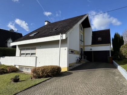 Charmantes Split-Level-Einfamilienhaus mit tollem Garten in ruhiger Lage...Einfamilienhaus in Neuwied-Heimbach