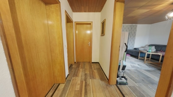 Charmantes, freistehendes Einfamilienhaus mit Einliegerwohnung und Wintergarten - vielseitig nutzbar in ruhiger Lage