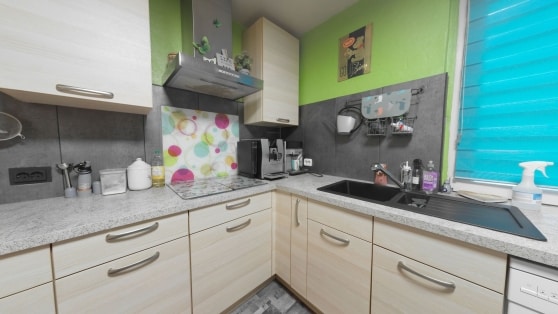 Charmantes, freistehendes Einfamilienhaus mit Einliegerwohnung und Wintergarten - vielseitig nutzbar in ruhiger Lage