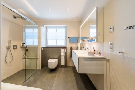 Design, Komfort und Energieeffizienz in perfekter Harmonie - Doppelhaush�lfte in Grafschaft-B�lingen