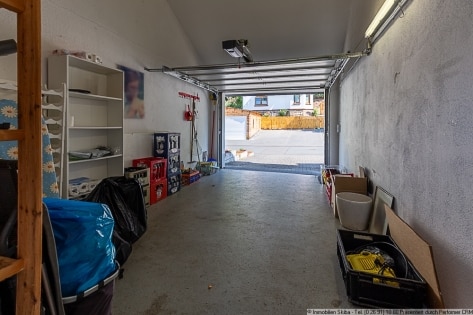 Ebenerdige Eigentumswohnung mit Garten und Garage in zentrumsnaher Lage von Adenau