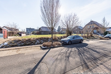Ebenes Baugrundstck im lndlichen Raum mit guter Verkehrsanbindung in Gelsdorf