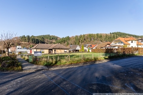 Ebenes Baugrundstck in begehrter Lage von der Stadt Adenau