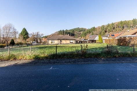 Ebenes Baugrundstck in begehrter Lage von der Stadt Adenau