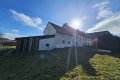 Ehemaliges Bauernhaus mit angrenzender Weide- und Baufl�che in ruhiger, l�ndlicher Lage