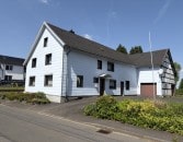 Ehemaliges Fachwerk-Bauernhaus mit gro�er Scheune, Ausbaupotential und 1560 m� Grundst�ck (Bauland)
