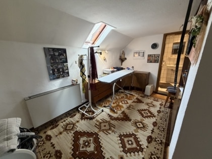 Ehemaliges Fachwerk-Bauernhaus mit gro�er Scheune, Ausbaupotential und 1560 m� Grundst�ck (Bauland)