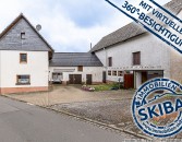 Eifel-Bauernhaus mit gro�er Scheune und Nebengeb�uden in Blankenheim-H�ngersdorf
