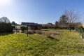 Eifler Bauernhaus mit Nebengeb�uden und gro�em Garten