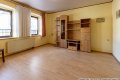 Eifler Bauernhaus mit Nebengeb�uden und gro�em Garten