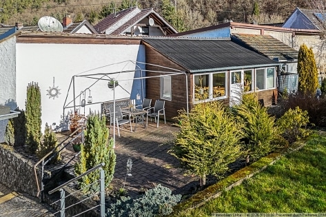 Eifler Bauernhaus mit Scheune und gro�em Garten in Herschbroich bei Adenau