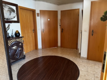 Eigentumswohnung in Sankt Sebastian,
3 Zimmer, gro�er Balkon, Carport und Stellplatz