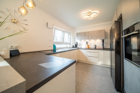 Ein Haus, das mitdenkt - modern, effizient und bereit f�r morgen...neuwertiges Einfamilienhaus in Neuwied-Oberbieber