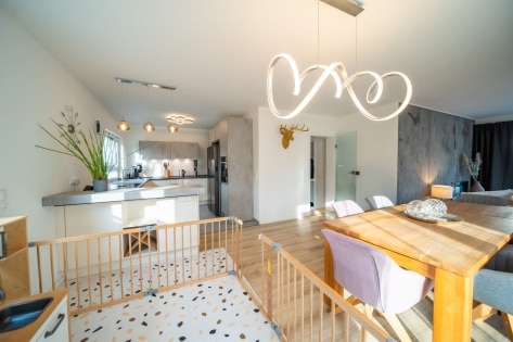 Ein Haus, das mitdenkt - modern, effizient und bereit f�r morgen...neuwertiges Einfamilienhaus in Neuwied-Oberbieber