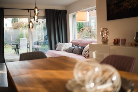 Ein Haus, das mitdenkt - modern, effizient und bereit f�r morgen...neuwertiges Einfamilienhaus in Neuwied-Oberbieber