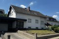 Ein-Zweifamilienhaus in guter Lage von Nickenich
Baujahr 1971 -