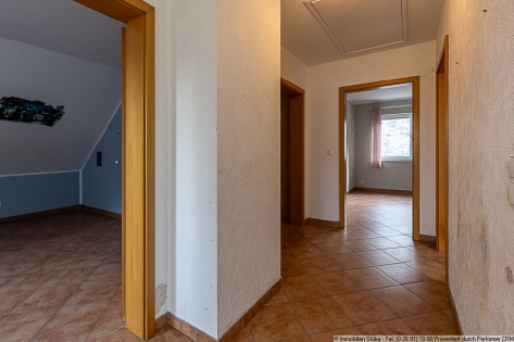 Einfamilienhaus aus 2005 mit Einliegerwohnung in erh�hter Lage von Lohrsdorf