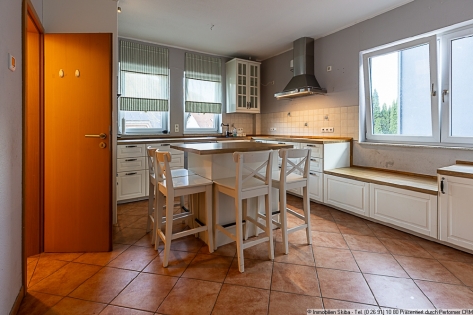 Einfamilienhaus aus 2005 mit Einliegerwohnung in erh�hter Lage von Lohrsdorf