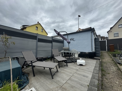 Einfamilienhaus mit kleinem Garten, Terrasse und Garage sucht neue Familie... Einfamilienhaus in Neuwied-Irlich