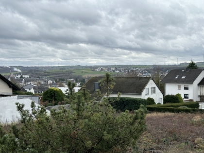 Einfamilienwohnhaus in ruhiger Wohnlage (Sackgasse) mit tollem Blick ber Mayen