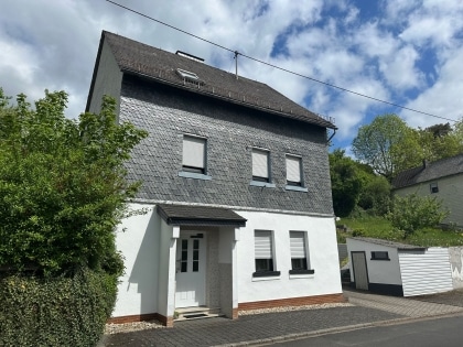 Einfamilienwohnhaus in ruhiger Wohnlage der Gemeinde Mllenbach (b. Kaisersesch)