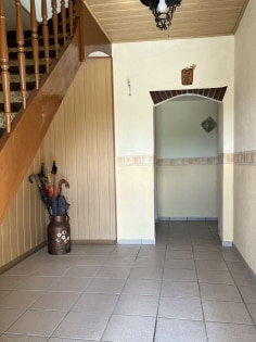 Einfamilienwohnhaus in ruhiger Wohnlage der Gemeinde Mllenbach (b. Kaisersesch)
