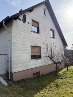 Einfamilienwohnhaus in ruhiger Wohnlage der Stadt Ulmen