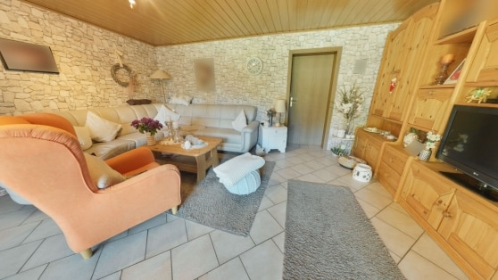 Einfamilienwohnhaus in toller Aussichtslage der Gemeinde Leienkaul