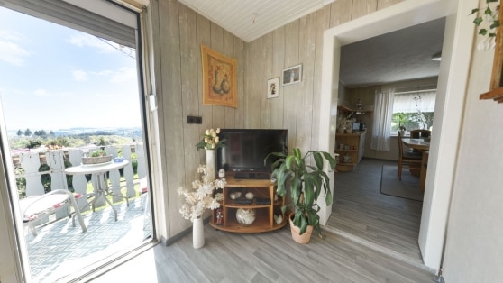 Einfamilienwohnhaus in toller Aussichtslage der Gemeinde Leienkaul