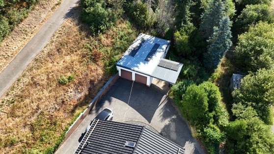 Einfamilienwohnhaus in toller Aussichtslage mit einem Gesamtgrundst�ck von rd. 2.888 m�