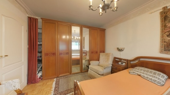 Einfamilienwohnhaus mit Einliegerwohnung und kleinem Apartment im 2. UG in Randlage der Gemeinde Mendig