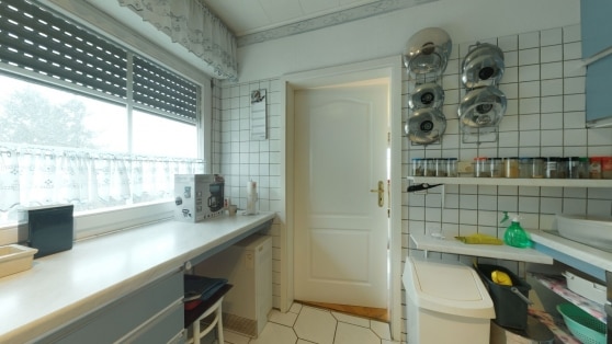 Einfamilienwohnhaus mit Einliegerwohnung und kleinem Apartment im 2. UG in Randlage der Gemeinde Mendig