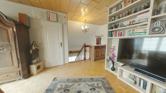 Einfamilienwohnhaus mit Einliegerwohnung und kleinem Apartment im 2. UG in Randlage der Gemeinde Mendig