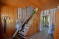 Einseitig angebautes Wohnhaus mit Garten und Garage