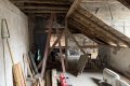 Entkerntes Wohnhaus mit Innenhof und Nebengeb�uden in M�nstermaifeld!