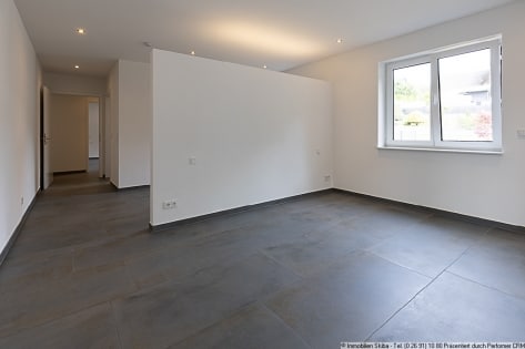 Erstbezug: Moderne Neubau-Eigentumswohnung in erh�hter Ortsrandlage mit Aussicht �ber Kelberg